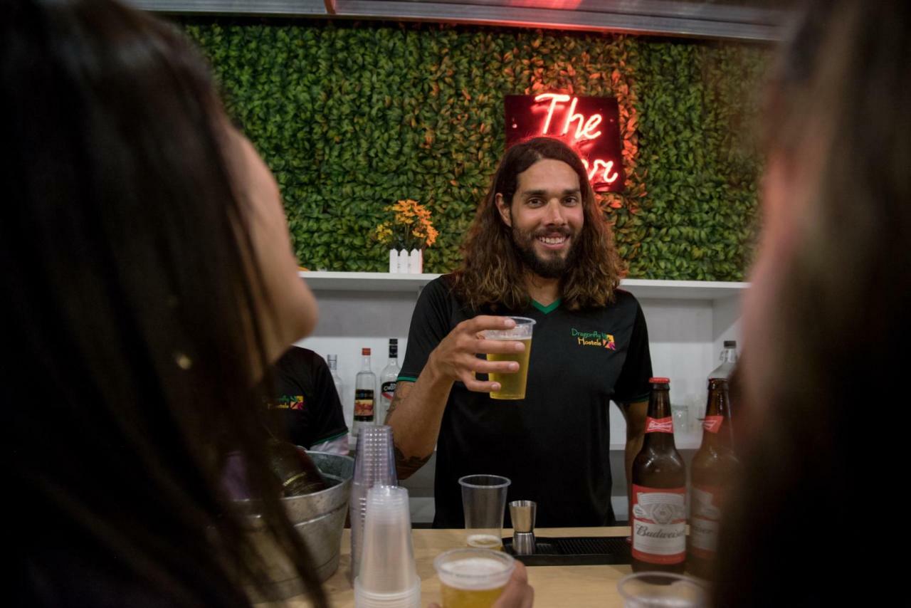 Dragonfly Hostels Barrancoリマ エクステリア 写真